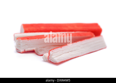 Surimi surimi closeup isolato su bianco Foto Stock