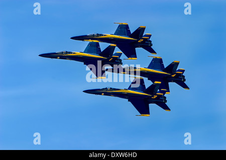 Con Airshow Blue Angels vola in formazione Foto Stock