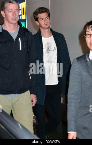 Tokyo, Giappone. 30 Mar, 2014. Andrew Garfield arriva a Tokyo International Airport in Tokyo, Giappone, il 30 marzo 2014. © dpa/Alamy Live News Foto Stock