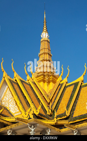 Il Trono Hall all'interno del Royal Palace complesso, Phnom Penh Cambogia Foto Stock