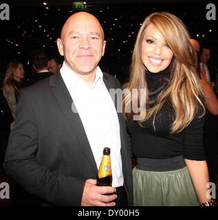 La scheda mostra Shark al Mayfair Hotel dotato di: Dominic Littlewood,Katie Piper dove: Londra Inghilterra quando: 29 Nov 2012 Foto Stock