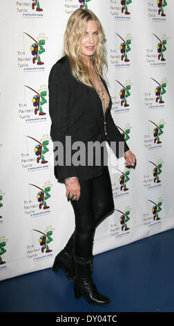 Una celebrazione di Carole King e la sua musica a beneficio di Paul Newman è il dipinto di Turtle Camp tenutosi presso il Teatro Dolby - Arrivi con: Daryl Hannah dove: Hollywood California USA quando: 04 Dic 2012 Foto Stock