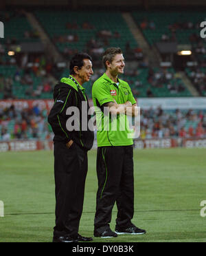 Big Bash League 2012/13: Sydney Sixers vs. Sydney Thunder con: Michael Clarke dove: Sydney Australia quando: 08 Dic 2012 Foto Stock