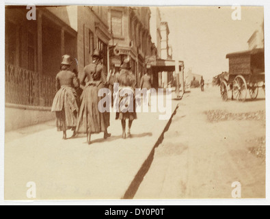 [Scene di strada] da Sydney, ca. 1885-1890 / fotografata da Arthur K. Syer Foto Stock