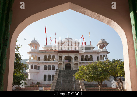 Tempio Galta, noto anche come il Tempio delle Scimmie, Jaipur, Rajasthan, India Foto Stock