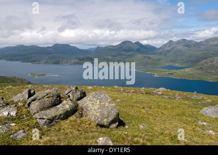 Loch un Siar (West Loch Tarbert) e le colline del nord Harris da Ceann Reamhar, Harris, Western Isles, Scotland, Regno Unito. Foto Stock