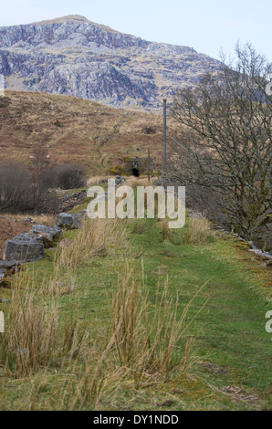 La vecchia ferrovia Ffestiniog trackbed Foto Stock