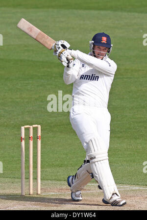 Chelmsford, Regno Unito. 03 apr 2014. Nick Brown in azione di ovatta durante l'Essex e Kent Pre-Season amichevole dalla Essex County Ground, Chelmsford Credito: Azione Sport Plus/Alamy Live News Foto Stock