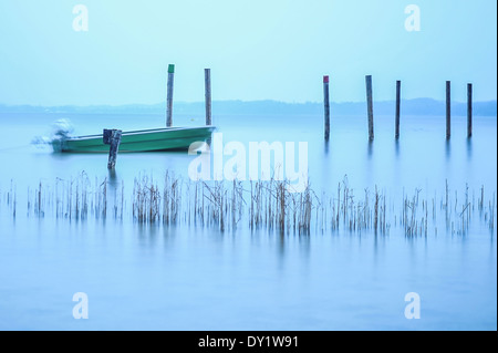 Boot auf dem Ammersee, boot su un mare Foto Stock