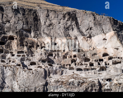 Grotta di Vardzia city-monastero in Georgia, nel Caucaso. Foto Stock