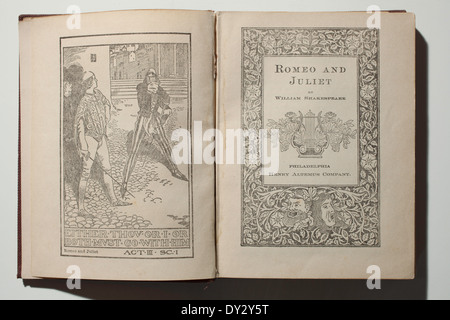 Edizione precedente di William Shakespeare Romeo e Giulietta. Foto Stock