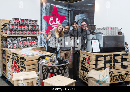 London Coffee Festival 2014 presso la Old Truman Brewery, Brick Lane. Il caffè da Cuba Foto Stock