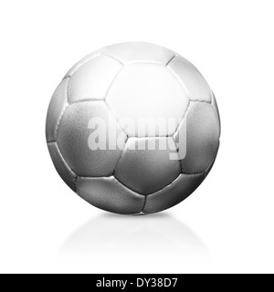 Silver Pallone da calcio o calcio isolati su bianco, (clipping percorso di lavoro incluso) Foto Stock