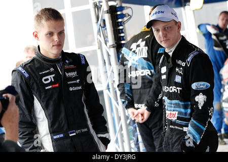 Algarve, Portogallo. 05 apr 2014. 2014 WRC Rally del Portogallo, tenutasi in montagna al di sopra del Algarve sulla costa meridionale del Portogallo. TANAK HIRVONEN Credito: Azione Sport Plus/Alamy Live News Foto Stock