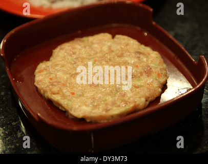 Carne di maiale cruda per sukiyaki ristorante Foto Stock