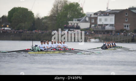 Londra, Regno Unito. 06 apr 2014. La Oxford & Università di Cambridge Boat Race. Credito: Duncan Grove/Alamy Live News Foto Stock