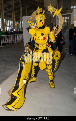 Jerez de la Frontera, Spagna. 5 aprile 2014. Le foto della XV edizione di Jerez il Salone Manga, un anime e manga convenzione dove migliaia di tifosi si riuniscono ogni anno; molti di loro indossando costumi (cosplays) dei loro personaggi preferiti. Sabato 05 Aprile. Credito: Kiko Jimenez/Alamy Live News Foto Stock