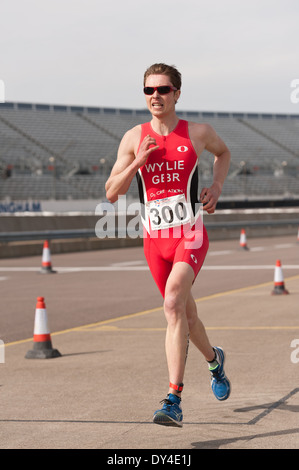 Elite duathlon Championships 2014 marzo 30 uomini anziani Phil Wylie vincitore Foto Stock