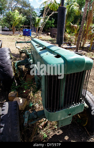 Antico trattore in Nicaragua Foto Stock