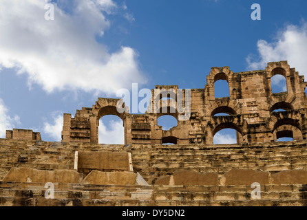 All'interno di pareti di anfiteatro romano di El Jem, Tunisia in Nord Africa. Foto Stock