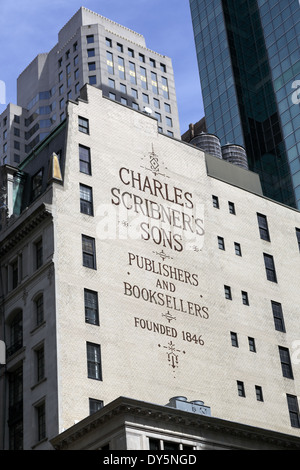 Charles Scribner Figli dell edificio è un edificio a Manhattan a 597 Fifth Avenue, costruito 1912-13 per alloggiare la Scribner's Bookstore. New York STATI UNITI D'AMERICA Foto Stock