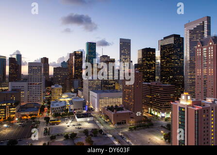 Downtown skyline della città, Houston, Texas, Stati Uniti d'America, America del Nord Foto Stock