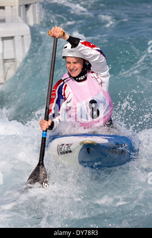 Rachel Houston, Semi-Final C1 donna GB di Canoa Slalom 2014 prove di selezione Lee Valley White Water Centre di Londra, Regno Unito Foto Stock