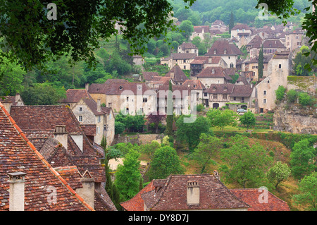Saint Cirq Lapopie, Valle del Lot, del modo di St James, Midi Pyrénées, Francia, Europa Foto Stock