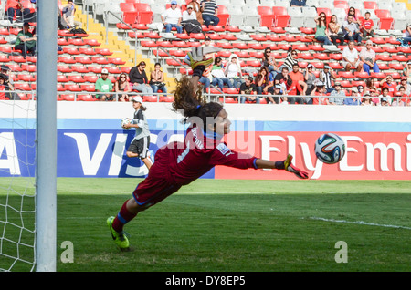 Italia il portiere, Francesca Duranti, fa un grande risparmio contro il Venezuela. Foto Stock