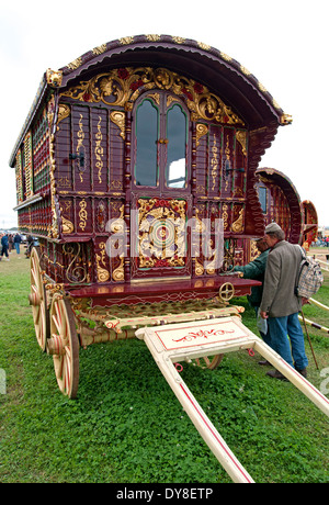 Un tradizionale Gypsy Caravan Foto Stock