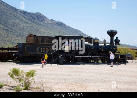 Stati Uniti d'America, Arizona, Tucson, Old Tucson Studios, il Reno locomotiva, costruito 1872. Foto Stock