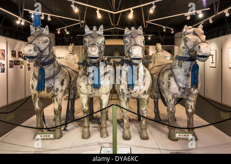 Guerrieri di Terracotta, le repliche di sculture, manufatti cinesi Museum, il Centro Culturale Cinese a Calgary, Alberta, Canada Foto Stock