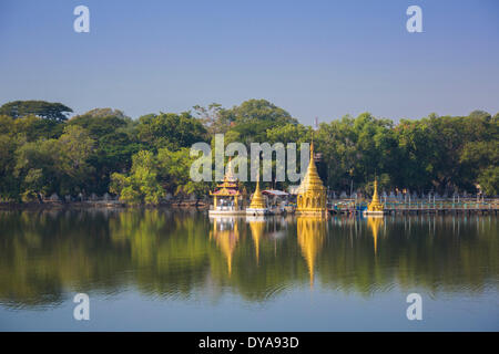 Myanmar Birmania Asia architettura Meitila città dorata colorato paesaggio del lago pagoda golden riflessione viaggio turistico Foto Stock