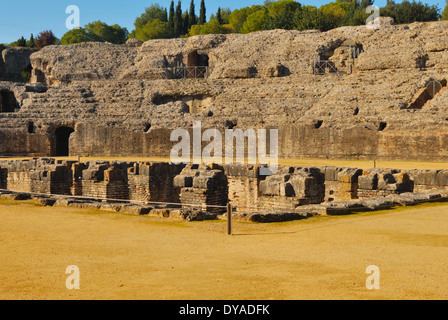 Rovine romane di Italica situato in Santiponce, Siviglia (Spagna). La città di Italica fu fondata nel 206 a.c. dai romani. Foto Stock