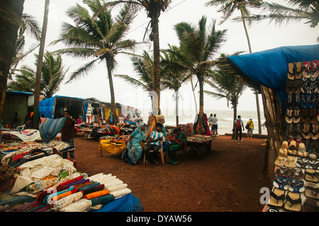 Mercato delle pulci Anjuna beach. Foto Stock