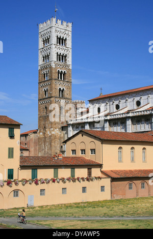 Cattedrale di San Martino a Lucca, Italia. Foto Stock