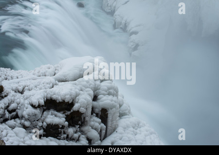 Una delle più famose cascate in Islanda, Gullfoss (cascata d'oro) Foto Stock