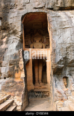 Gwalior, 21 Jain colossali sculture raffiguranti risalente al VII secolo al XV secolo scavate nella roccia, Madhya Pradesh, India Centrale Foto Stock