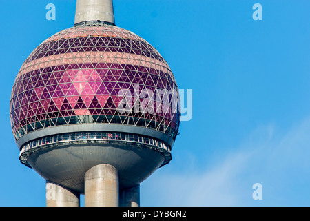 La Oriental Pearl TV Tower a Shanghai Foto Stock