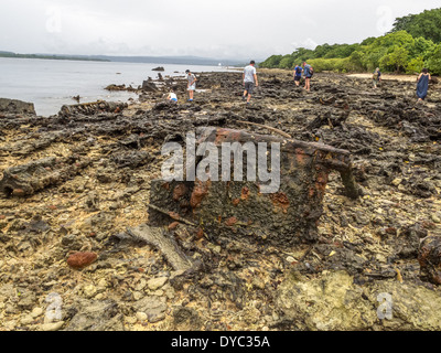 Milioni di Dollari di punto, Vanuatu. Noi WW2 punto di dumping per utilizzati macchinari militari alla fine della guerra. Foto Stock