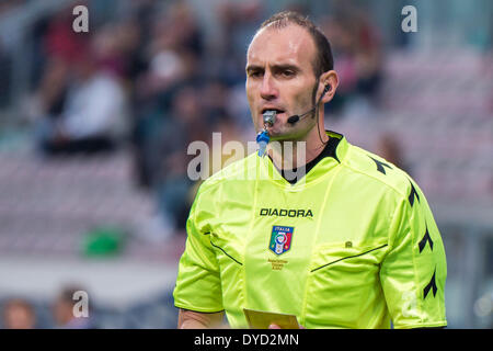 Reggio Emilia, Italia. Xii Apr, 2014. Carmine Russo (Referente) Calcio/Calcetto : Italiano 'Serie A' match tra noi Sassuolo 1-1 Cagliari a Mapei Stadium di Reggio Emilia, Italia . © Maurizio Borsari/AFLO/Alamy Live News Foto Stock