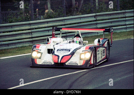 Giappone Audi R8 (vincitore) 2004 Le Mans. Ara/Capello/Kristensen Foto Stock