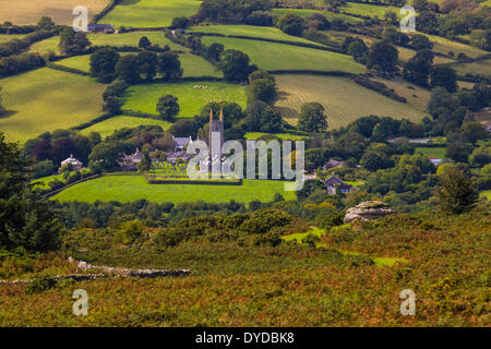 Widecombe in Moro, nel cuore del Parco Nazionale di Dartmoor nel Devon. Foto Stock