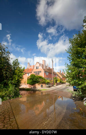 Il pittoresco villaggio di Kersey nel Suffolk. Foto Stock