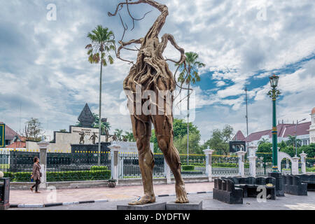 Scultura su Malioboro street nel centro di Yogyakarta. Foto Stock