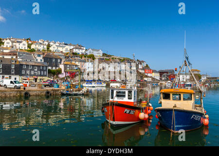 Barche a vela nel porto di Mevagissey. Foto Stock