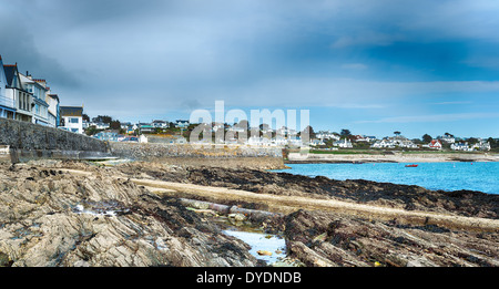 La città balneare di St Mawes opposta a Falmouth sulla penisola di Roseland Foto Stock