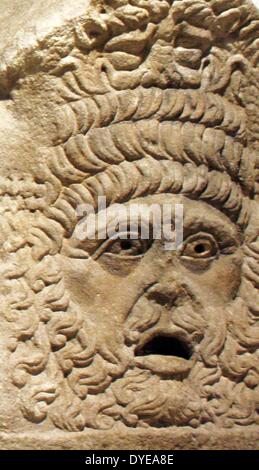 Da frammenti di un antico romano monumento funebre. Barcellona. Spagna 2013 Foto Stock