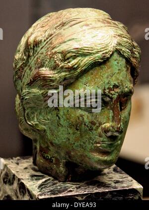 Antico romano busto in bronzo. Barcellona. Spagna 2013 Foto Stock