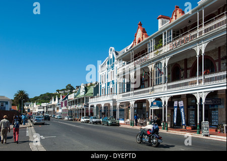 Città di Simon, case in stile vittoriano su St George Street , Western Cape, Sud Africa Foto Stock